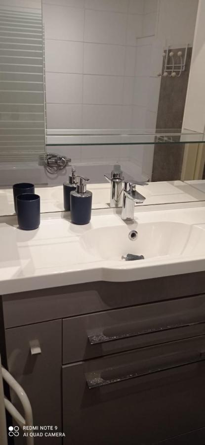 Apartment Superbe T3 Climatise Calme Marina 2 Min De La *